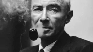 Oppenheimer Kimdir – Atom Bombasını Bulan Adam